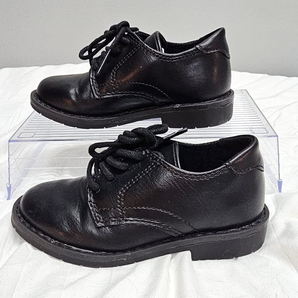 THE CHILDRENS PLACE Classic Black Lace Up Dress Shoes Toddler Size 8